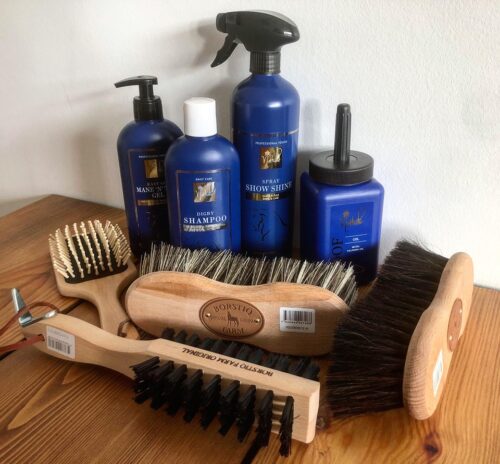 Nathalie Horse Care x Borstiq Farm grooming sæt