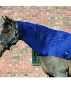 The WeatherBeeta Stretch Neck Rug is perfect for keeping your horse clean training manes to one side preventing blanket rubs or adding extra warmth