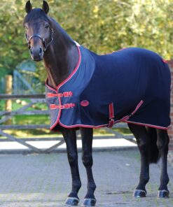 The versatile WeatherBeeta Fleece Cooler Standard Neck is ideal for travelling cooling or as an under rug It is a breathable and wickable fleece rug with anti-pill finish and nylon overlay at the shoulder to help prevent rubbing or stretching